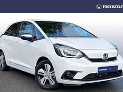 White Used 2021 Honda Jazz Hybrid Hatchback | £18,500 (Fair price)