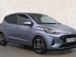 Blue Used 2023 Hyundai i10 Premium Hatchback | £15,611 (Fair price)
