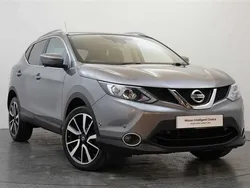 Grey Used 2017 Nissan Qashqai Tekna SUV | £12,890 (Fair price)