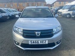 Used 2016 Dacia Sandero Lauréate | £3,475 (Super price)