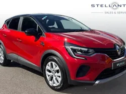 Red Used 2021 Renault Captur Iconic SUV | £13,486 (Fair price)