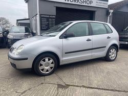 Silver Used 2004 VW Polo Hatchback | £1,695 (Good price)
