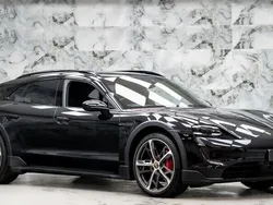 Black Used 2022 Porsche Taycan Cross Turismo Sedan | £61,989