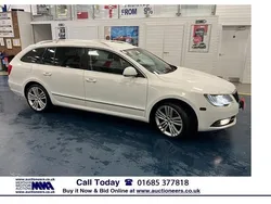 White Used 2014 Skoda Superb Elegance Estate | £5,350 (Good price)