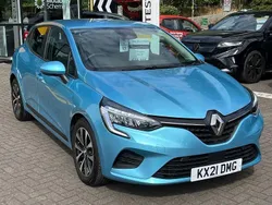 Celadon blue Used 2021 Renault Clio V Iconic Hatchback | £11,995 (Good price)