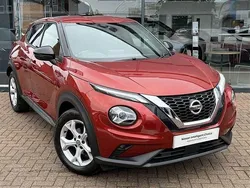 Red Used 2020 Nissan Juke N-Connecta SUV | £13,999 (Fair price)