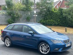 Blue Used 2017 Seat Leon SE Dynamic Estate | £3,995 (Super price)
