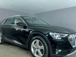 Used 2023 Audi e-tron Design SUV | £17,399 (Fair price)