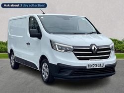 White Used 2023 Renault Trafic Business Van | £14,350 (Good price)