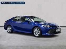 Blue Used 2019 Toyota Camry Design Sedan | £20,499 (A bit pricey)
