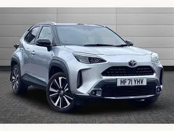 Silver Used 2021 Toyota Yaris Cross Edition SUV | £22,495 (A bit pricey)
