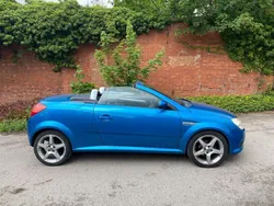 Blue Used 2006 Vauxhall Tigra Cabriolet | £1,699 (Good price)