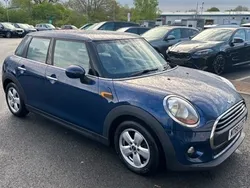 Blue Used 2016 Mini One D Hatch Hatchback | £6,999 (Fair price)