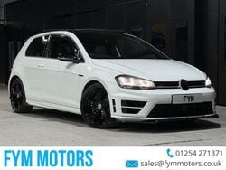 White Used 2016 VW Golf VII R Hatchback | £16,795 (Fair price)