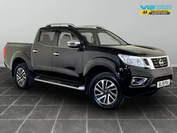 Black Used 2019 Nissan Navara Tekna Pickup | £14,295 (Good price)