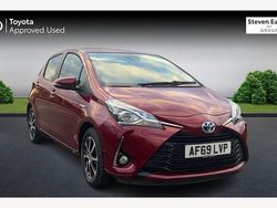 Used 2019 Toyota Yaris Hybrid Hatchback | £14,936 (Fair price)