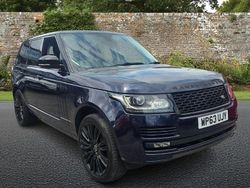 Blue Used 2014 Land Rover Range Rover Vogue SUV | £14,334 (Fair price)