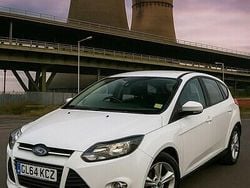 White Used 2014 Ford Focus Zetec Hatchback | £2,190 (Good price)