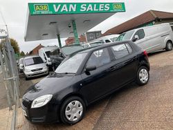 Black Used 2008 Skoda Fabia Hatchback | £2,495 (A bit pricey)