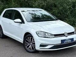 Special solid pure white Used 2017 VW Golf VII SE Hatchback | £12,650 (Fair price)