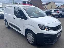 White Used 2020 Peugeot Partner MPV | £6,995 (Good price)
