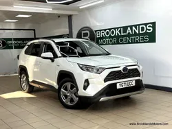 White Used 2021 Toyota RAV4 Hybrid Design SUV | £24,985 (Fair price)