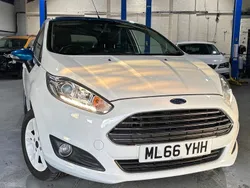 White Used 2016 Ford Fiesta Zetec Hatchback | £6,295 (Fair price)