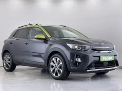 Grey Used 2018 Kia Stonic First Edition SUV | £9,440 (Fair price)