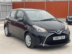 Black Used 2017 Toyota Yaris Hybrid Active Hatchback | £10,650 (Super price)