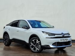 Metallic okenite white New 2025 Citroën C4 Hatchback | £21,998 (Fair price)