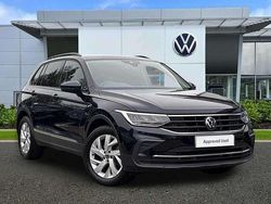 Black Used 2024 VW Tiguan Life SUV | £23,991 (Fair price)
