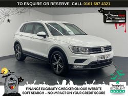 White Used 2016 VW Tiguan SE SUV | £15,970 (Fair price)