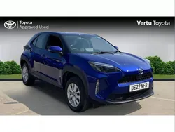 Blue Used 2022 Toyota Yaris Cross SUV | £17,990 (Good price)