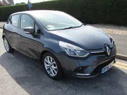 Grey Used 2016 Renault Clio IV Dynamique Hatchback | £4,695 (Fair price)