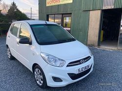 White Used 2011 Hyundai i10 Classic Hatchback | £2,650 (A bit pricey)