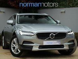 Silver Used 2018 Volvo V90 CC Pro Estate | £21,495 (Fair price)