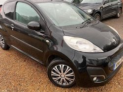 Black Used 2014 Peugeot 107 Active Hatchback | £2,995 (Fair price)