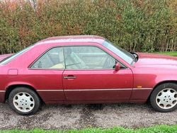 Red Used 1993 Mercedes C220 Sedan | £1,795