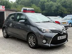 Grey Used 2015 Toyota Yaris Multidrive S Hatchback | £9,495 (Fair price)