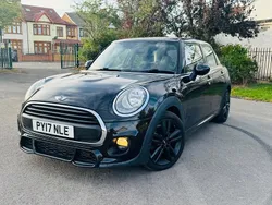 Black Used 2017 Mini Cooper Hatch Hatchback | £4,990 (Super price)