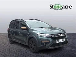 Green Used 2023 Dacia Jogger Extreme MPV | £16,891 (Fair price)