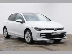 White New 2025 VW Golf VIII Match Hatchback | £27,480 (Super price)