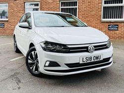 White Used 2018 VW Polo SE Hatchback | £9,920 (Fair price)