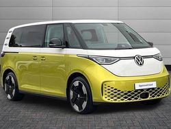 Candy whitelime yellow Used 2024 VW ID. Buzz Pro MPV | £46,960 (Expensive)