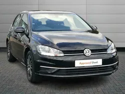 Black Used 2019 VW Golf VII SE Hatchback | £14,395 (Fair price)