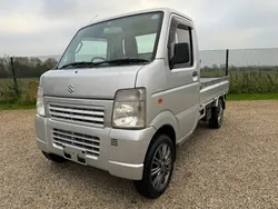 White Used 2012 Suzuki Carry Pickup | £9,999 (Fair price)