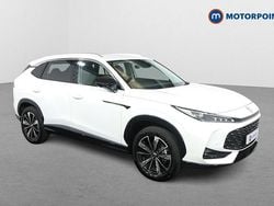 White Used 2025 MG HS Trophy SUV | £22,499 (Expensive)