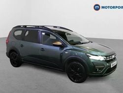 Green Used 2024 Dacia Jogger Extreme MPV | £19,549 (Fair price)
