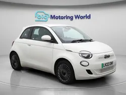 White Used 2022 Fiat 500e Icon Hatchback | £10,000 (Fair price)