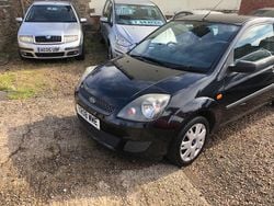 Black Used 2008 Ford Fiesta Style Hatchback | £895 (Super price)